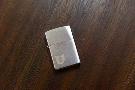 Ohio Briar Zippo with pipe insert
